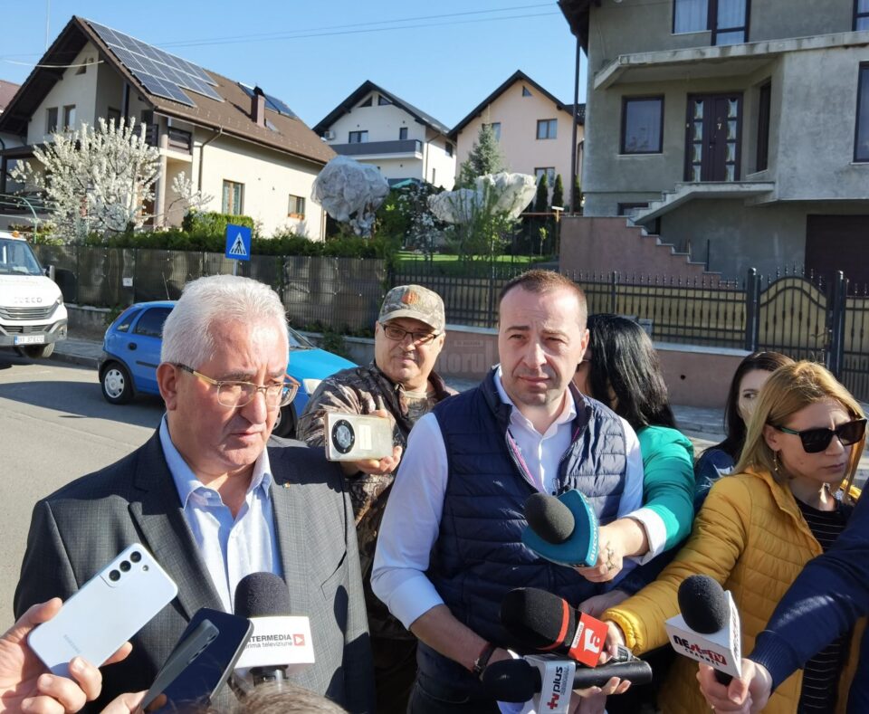 Un nou cartier de case pentru tineri, anunțat de conducerea Primăriei Suceava, chiar din primul amenajat complet, cel al Tinereții Un nou cartier de case pentru tineri, anunțat de conducerea Primăriei Suceava, chiar din primul amenajat complet, cel al Tinereții