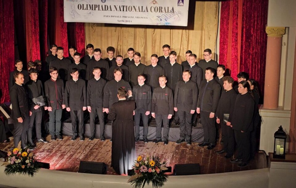 Corala „Mitropolit Dosoftei”, de la Seminarul Teologic Liceal Ortodox Suceava