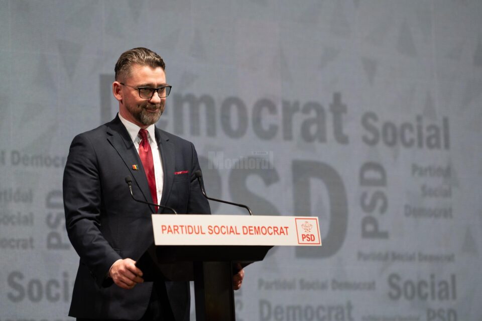 Candidatul PSD pentru funcția de primar al municipiului Rădăuți, Traian Andronachi. Foto artistul.studio