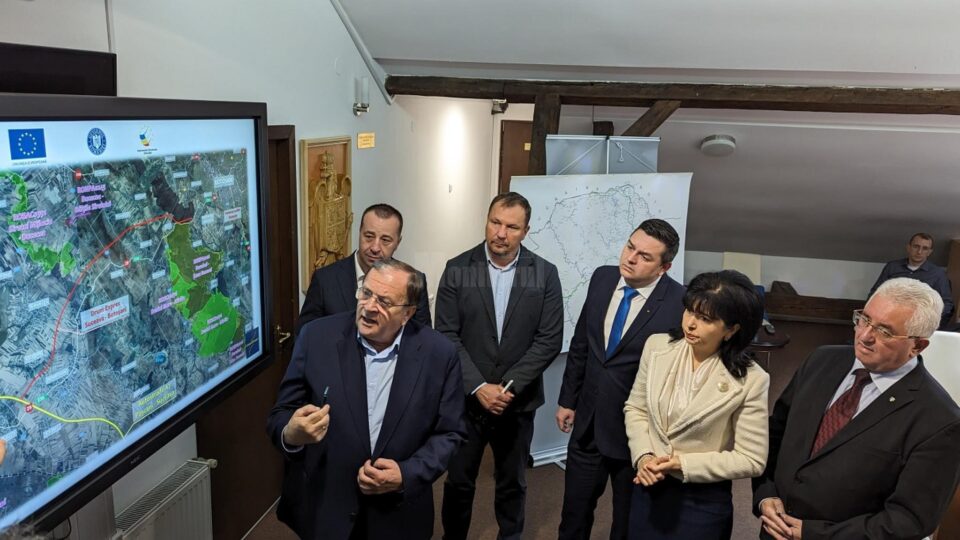 Gheorghe Flutur a prezentat proiectul pentru viitorul drum de mare viteză Suceava - Botoșani