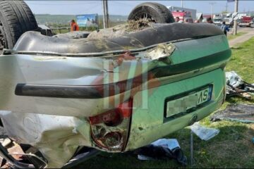 Mașina de Suceava implicată în accident