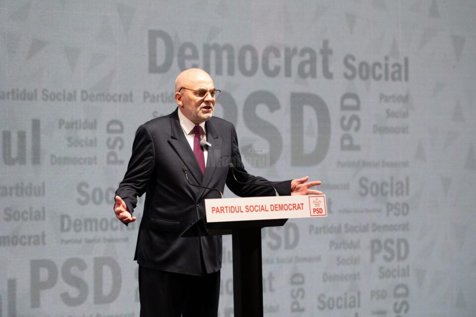 Candidatul PSD pentru Primăria Suceava, economistul Vasile Rîmbu. Foto artistul.studio