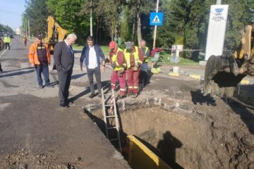 Primarul Ion Lungu la avaria ACET de pe bulevardul 1 Mai