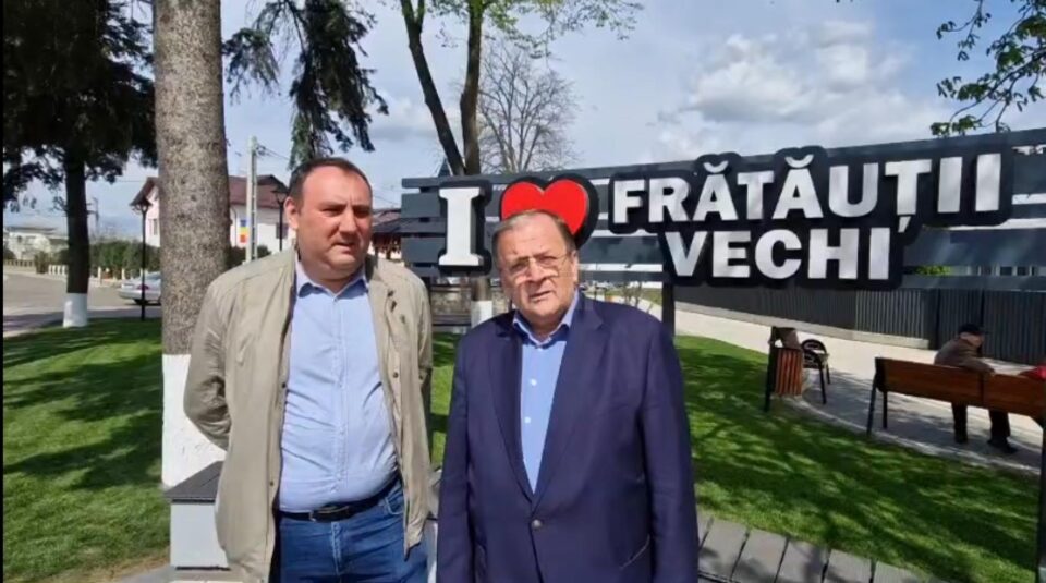 Președintele CJ Suceava, Gheorghe Flutur, și primarul din Frătăuții Vechi, Cristinel Dinu Antemie Președintele CJ Suceava, Gheorghe Flutur, și primarul din Frătăuții Vechi, Cristinel Dinu Antemie