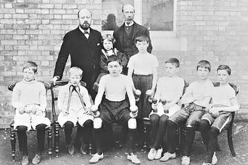 „La gimnasiul din Suceava”