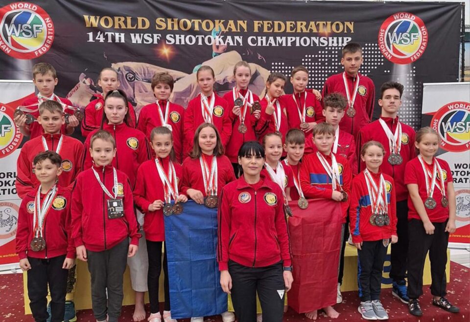 Sportivii de la Clubul de Karate “Kita” au reprezentat cu succes România la Mondialele de Shotokan Sportivii de la Clubul de Karate “Kita” au reprezentat cu succes România la Mondialele de Shotokan