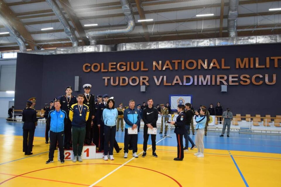 Elevii militari de la Câmpulung, campioni la Olimpiada Sportului Militar Liceal