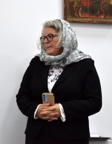 Nicoleta Hoștinariu