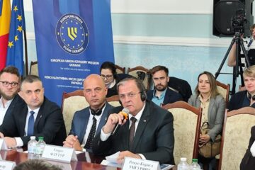 Gheorghe Flutur a solicitat Comisiei Europene să facă o prioritate din construcția autostrăzii din Vama Siret către Cernăuți – Lvov - granița Poloniei