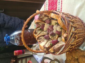 Gospodinele din Adâncata s-au întrecut pe ele însele cu cele mai bune mâncăruri la „Festivalul produselor tradiționale de post”