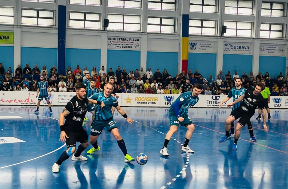 Universitarii au pierdut duelul cu CSM Bucuresti