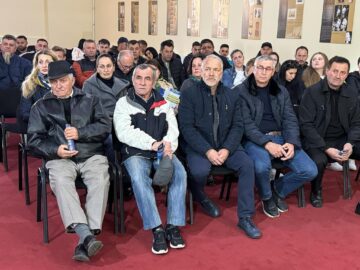 Candidatul PNL pentru Primăria Mitocu Dragomirnei, Radu Airoaie, este susținut de Gheorghe Flutur și Ioan Balan pentru câștigarea alegerilor