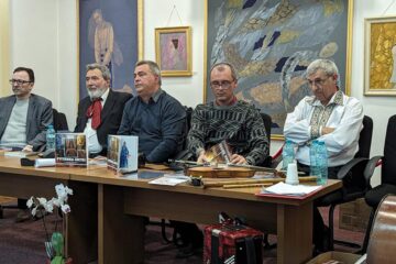 Albumul „Puterea artei”, de Dan Șarpe, lansat la Biblioteca Bucovinei