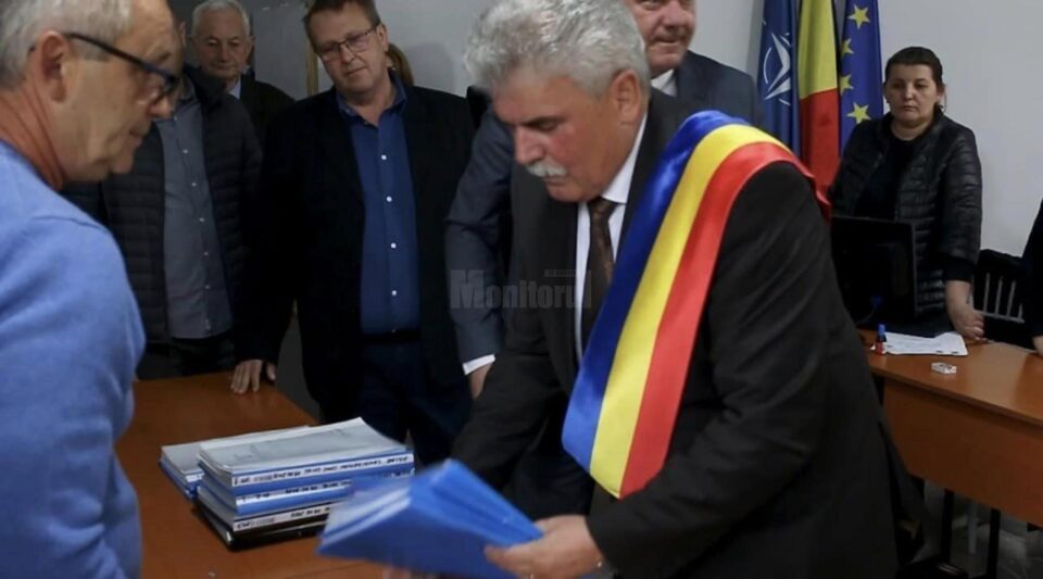 Primarul din Câmpulung Moldovenesc, Mihăiță Negură și-a depus candiatura pentru un nou mandat
