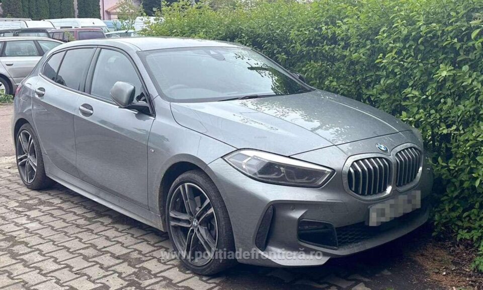 BMW în valoare de 35.000 de euro, furat din Anglia, descoperit în Rădăuți