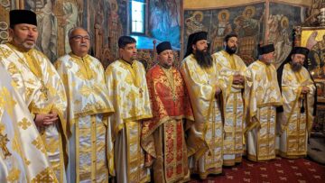 Liturghie arhierească, pricesne și bucurii duhovnicești, la hramul Mănăstirii Voroneț