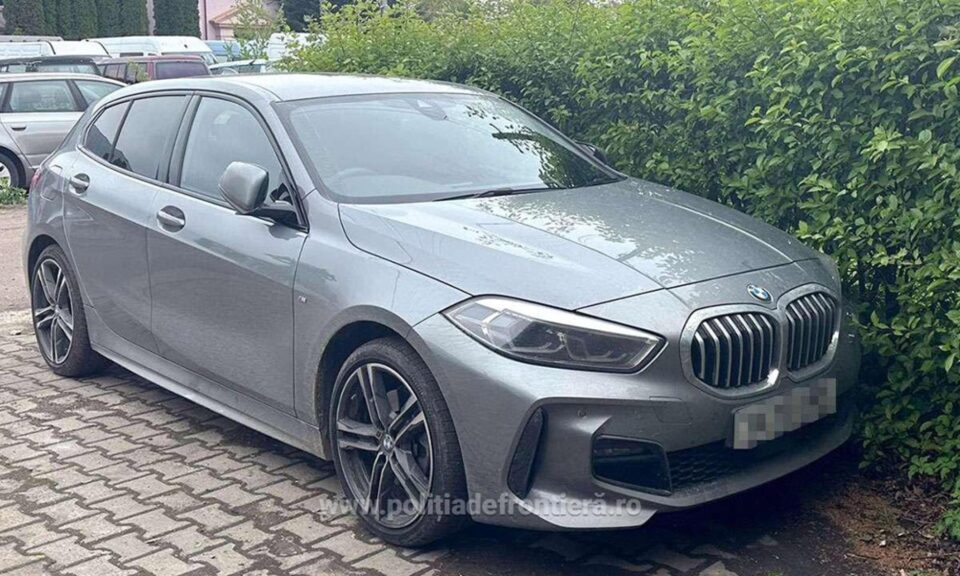 BMW în valoare de 35.000 de euro, furat din Anglia, descoperit în Rădăuți