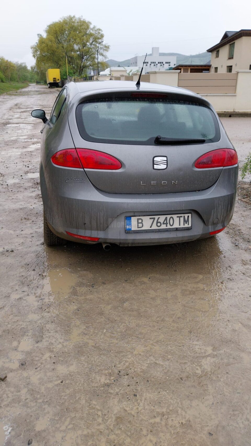 Mașina în care erau țigările de contrabandă
