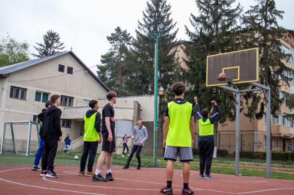Întreceri sportive, în Săptămâna verde, la Colegiul „E. Hurmuzachi”