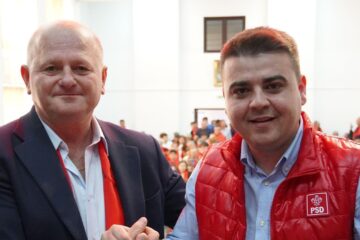 Gheorghe Șoldan alături de candiatul PSD pentru Primăria Dolhasca, Mircea Mihai