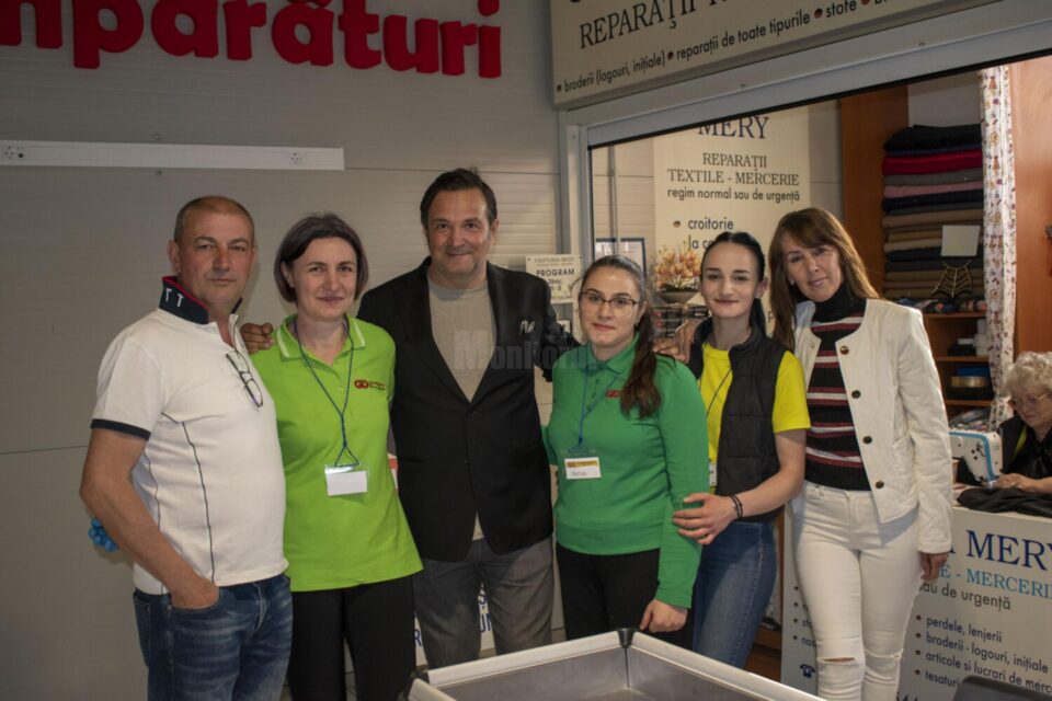 Surpriză pentru clienții și angajații Gio Supermarket: au fost vizitați de cunoscutul Daniel Buzdugan