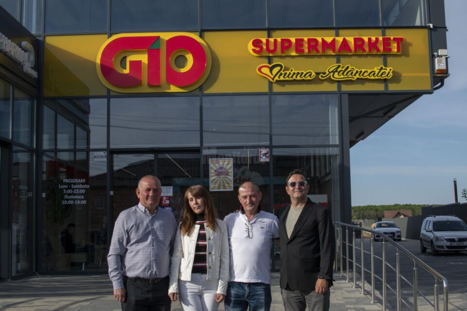 Surpriză pentru clienții și angajații Gio Supermarket: au fost vizitați de cunoscutul Daniel Buzdugan
