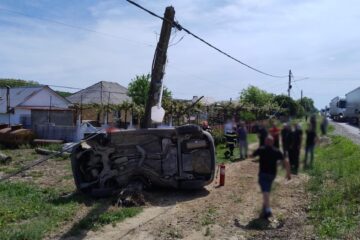 Accident cu cinci răniți pe E 85, la Roșiori