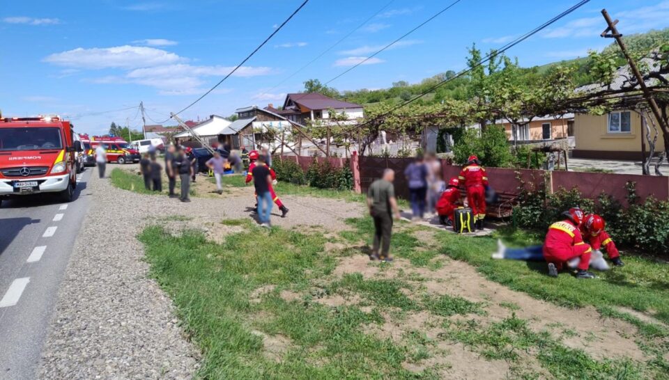 Accident cu cinci răniți pe E 85, la Roșiori