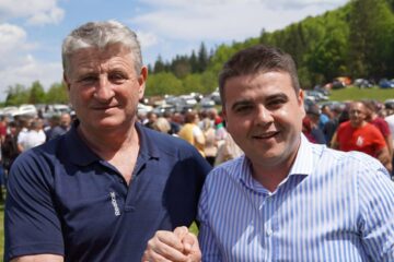 Candidatul PSD pentru președinția CJ Suceava, Gheorghe Șoldan, și primarul din Mălini, Petru Nistor