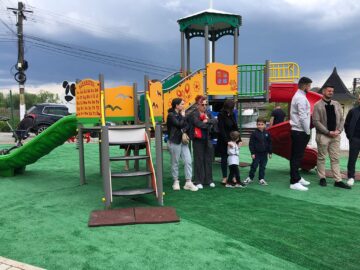 Primăria Berchișești a inaugurat și sfințit noua grădiniță din comună