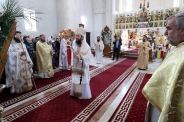 Catedrala „Învierea Domnului” din Fălticeni și-a serbat hramul