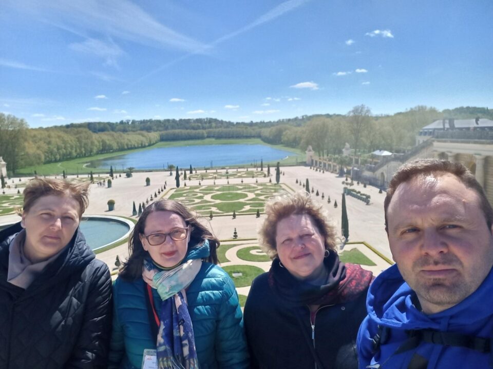 Curs de formare la Paris pentru mai mulți profesori de la Gălănești