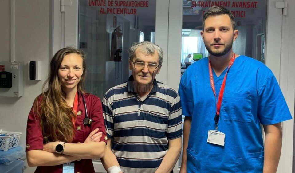 Dr. Alexandra Ilisei, pacientul salvat si dr. Laur Blaga