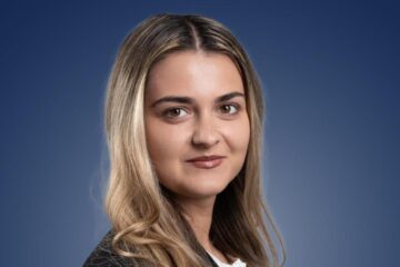 Mihaela-Gabriela Iremciuc, 27 de ani, ete economist, iar studiile universitare le-a absolvit în Suceava