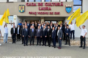 Gheorghe Flutur a fost prezent la lansarea candiaturii liberalului Vasile Iliuț pentru un nou mandat de primar al orașului Vicovu de Sus