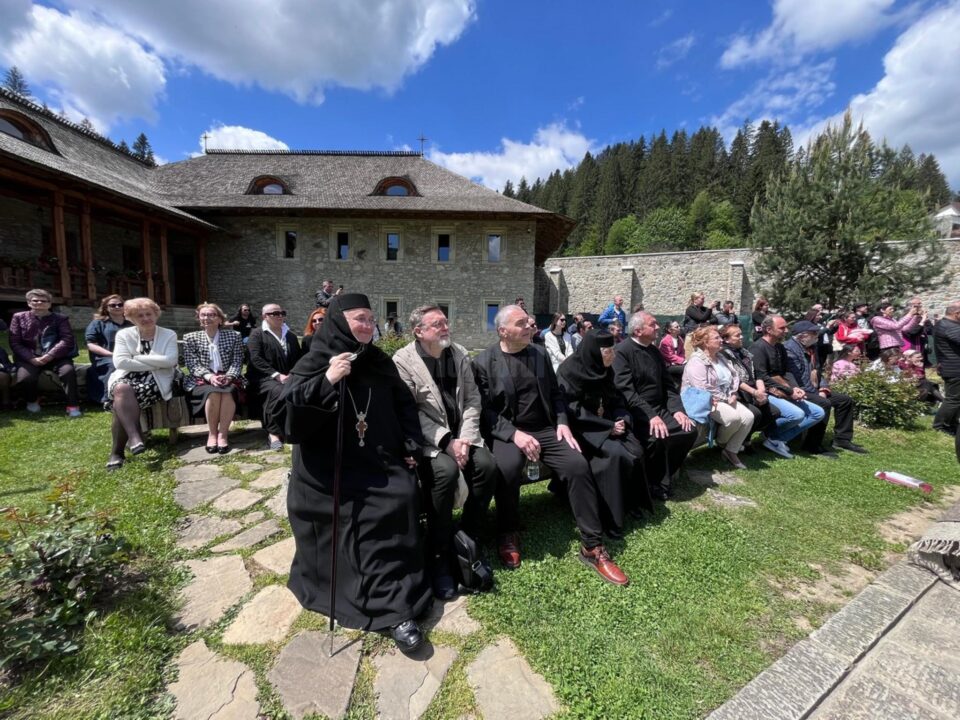 „Metanie Ție, Părinte” Foto Constantin Ciofu