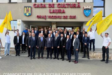 Gheorghe Flutur a fost prezent la lansarea candidaturii liberalului Vasile Iliuț pentru un nou mandat de primar al orașului Vicovu de Sus