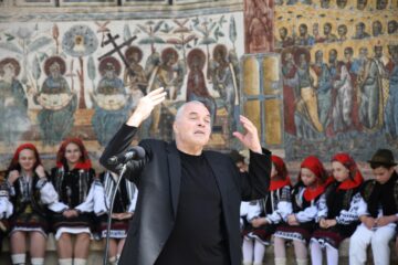 „Metanie Ție, Părinte” Foto Constantin Ciofu
