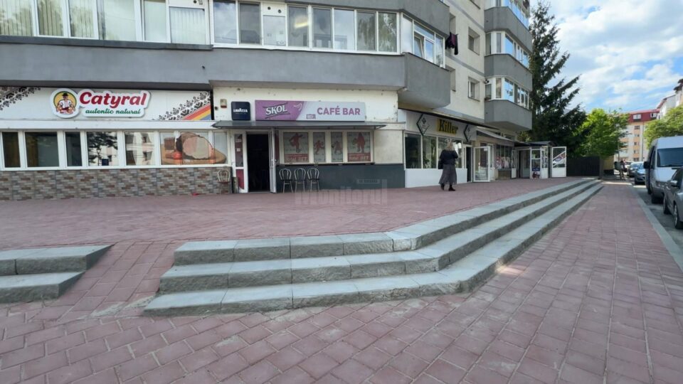 Esplanada din cartierul Zamca, str. Octav Băncilă, a fost finalizată în cadrul proiectului de reabilitare a treptelor și a zonelor pietonale în municipiul Suceava