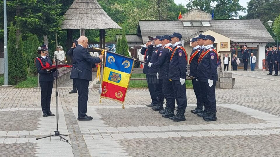 Drapelul de luptă al ISU Suceava a fost decorat cu Ordinul „Bărbăție și Credință” în grad de Cavaler, în cadrul unui ceremonial militar