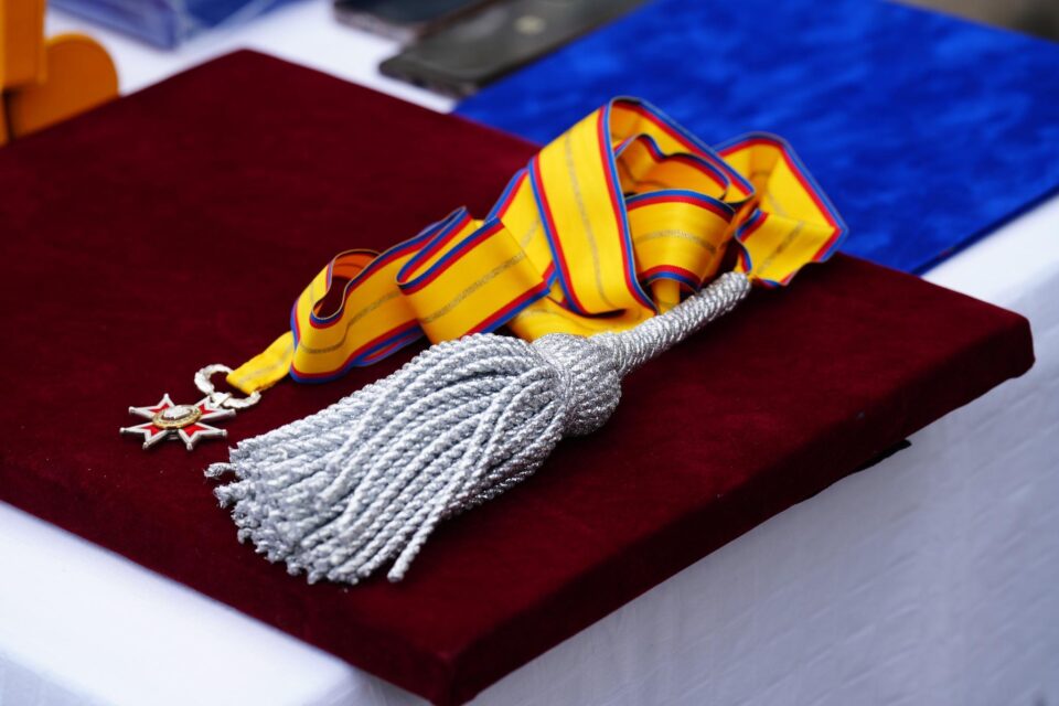 Ordinul Bărbăție și Credință în grad de Cavaler