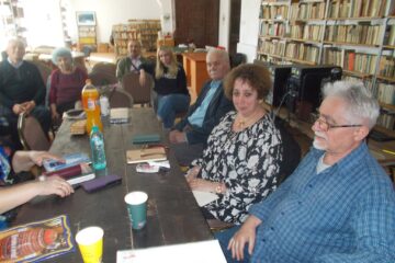 Întâlnire literară, în cadrul Cenaclului „Nectarie” de la Vama