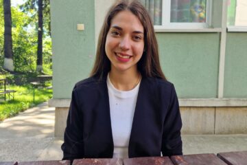 Giulia Chiriac este elevă la Colegiul „Petru Rareș”