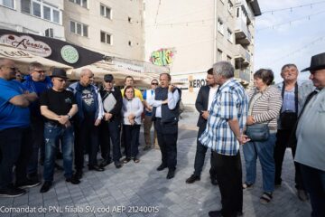 Gheorghe Flutur și primarul Bogdan Loghin au discutat cu rădăuțenii din mai multe zone ale municipiului