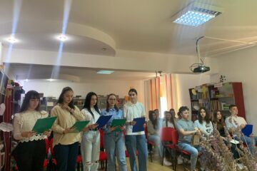 „Portrete în timp” „Educație online fără hotare”