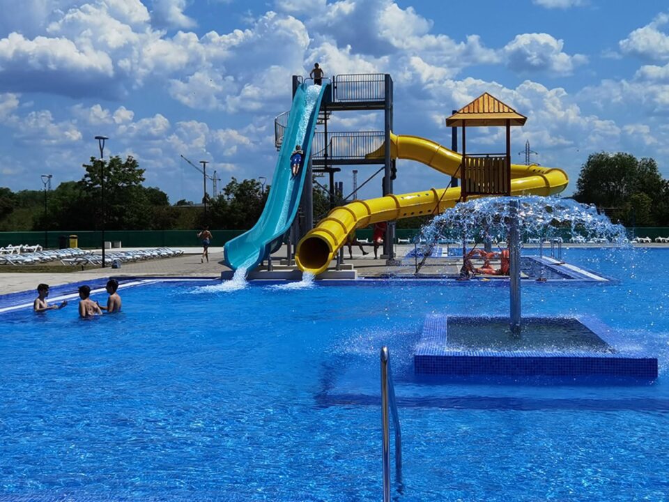 Ștrandul Municipal Suceava a fost deschis începând de joi, 23 mai 2024