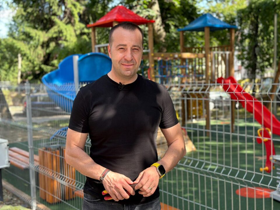 Lucian Harșovschi a precizat că până pe 1 iunie se vor inaugura și alte locuri de joacă în municipiul Suceava Lucian Harșovschi a precizat că până pe 1 iunie se vor inaugura și alte locuri de joacă în municipiul Suceava