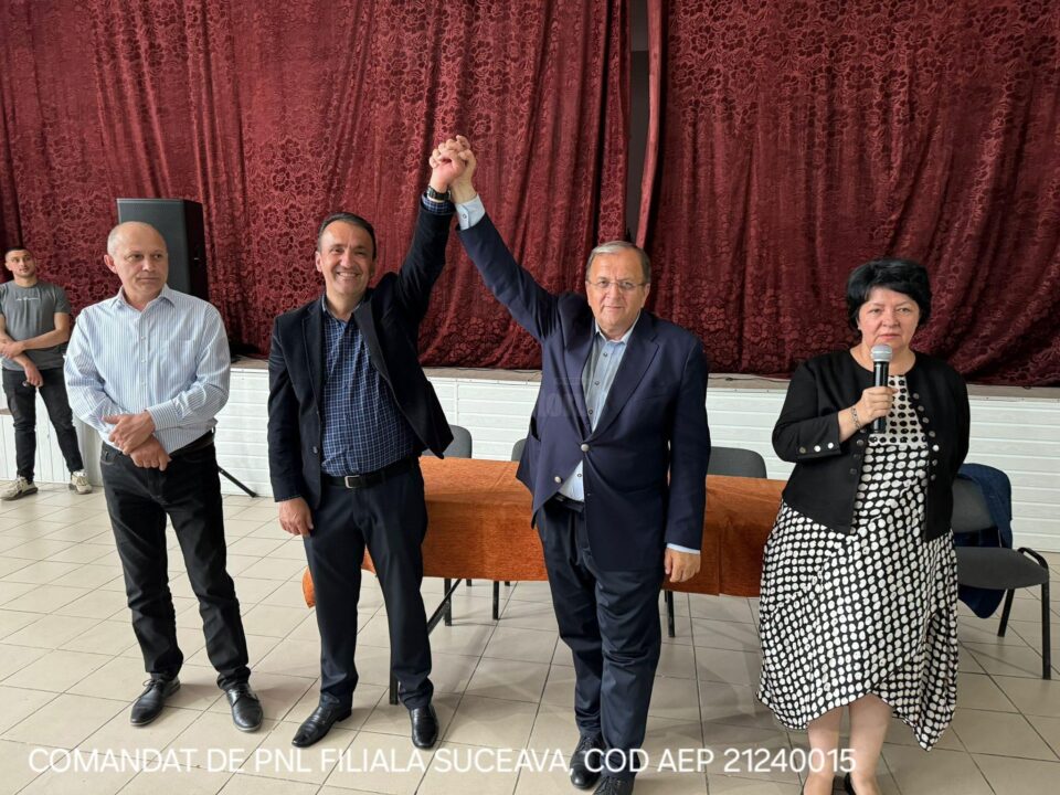 Liderii liberali alături de candidații lor