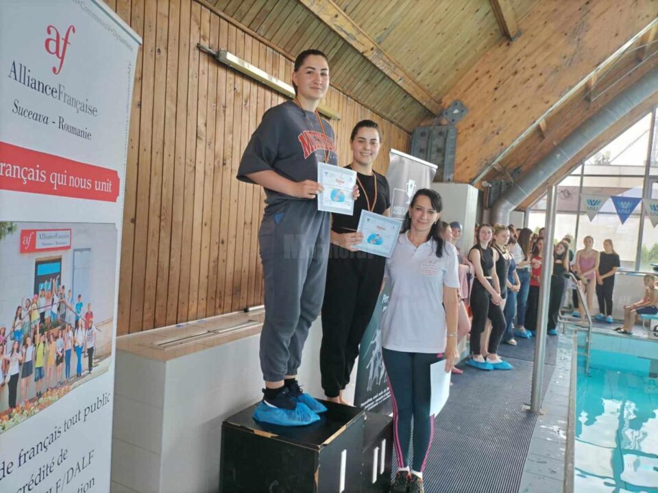 Peste 100 de copii și studenți, la Cupa Alianței Franceze din Suceava la Înot, ediția I