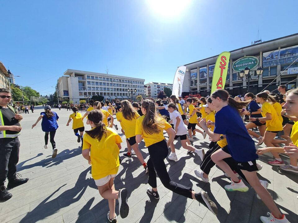 Crosul Sucevei a revenit în centrul Sucevei, în luna mai, cu peste 1000 de participanți